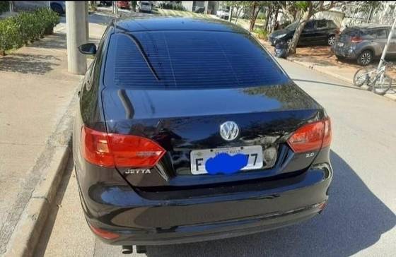 VOLKSWAGEN JETTA 2.0 COMFORTLINE FLEX 4P TIPTRONIC VOLKSWAGEN JETTA 2.0 COMFORTLINE FLEX 4P TIPTRONIC